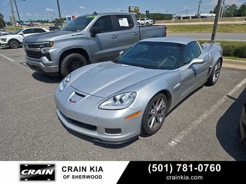 Used 2009 Chevrolet Corvette Z06 w/ Preferred Equipment Group RWD image 1