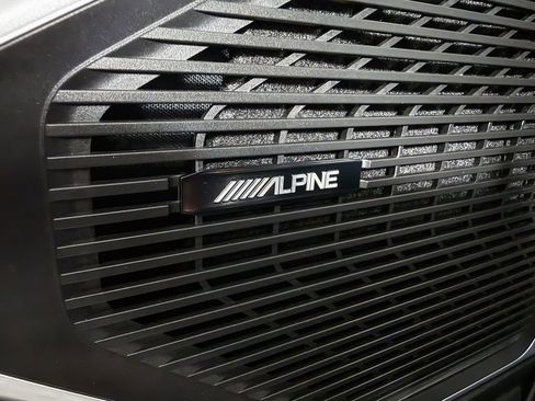 Used 2022 Jeep Wagoneer Series III AWD/4WD image 29