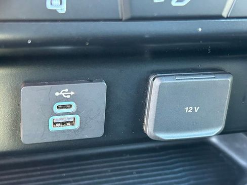 Used 2025 Ford F250 XLT image 34