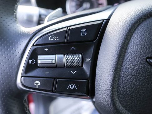 Used 2026 Genesis G70 3.3T Sport Prestige image 23