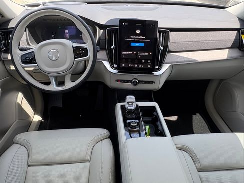 New 2026 Volvo XC90 B6 Ultra image 9