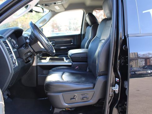 Used 2014 RAM 1500 Laramie w/ Convenience Group image 15