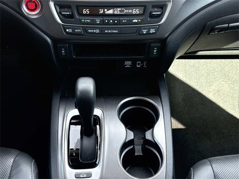 Used 2019 Honda Ridgeline RTL-T image 16
