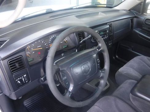 Used 2001 Dodge Dakota 2WD Club Cab image 29