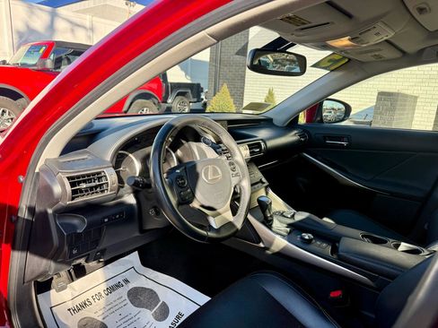 Used 2015 Lexus IS 350 AWD w/ Luxury Package image 16