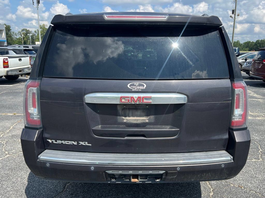 Used 2016 GMC Yukon XL Denali w/ Open Road Package RWD image 5