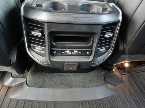 Used 2024 RAM 1500 Laramie AWD/4WD image 14