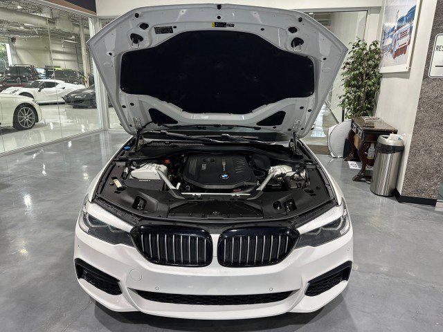 Used 2018 BMW 540i RWD image 24