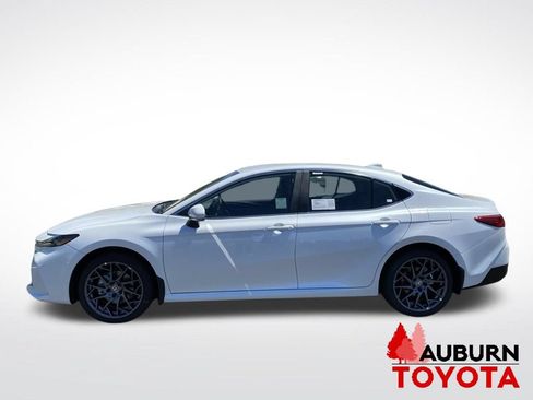 New 2026 Toyota Camry XLE AWD/4WD image 4