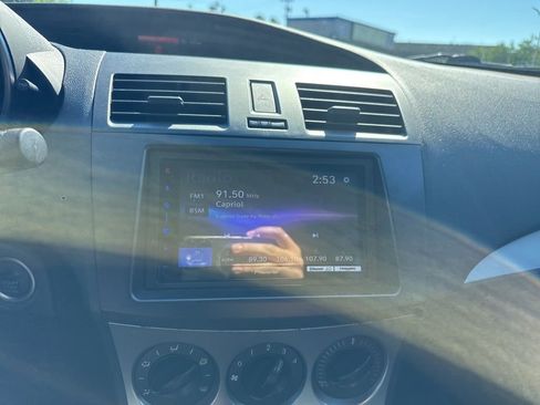 Used 2011 MAZDA MAZDA3 s Sport w/ Tech Pkg image 14