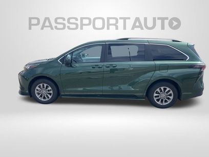 Certified 2025 Toyota Sienna LE