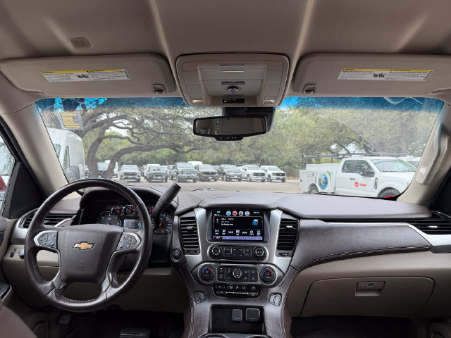 Used 2020 Chevrolet Tahoe LT w/ Luxury Package RWD image 16