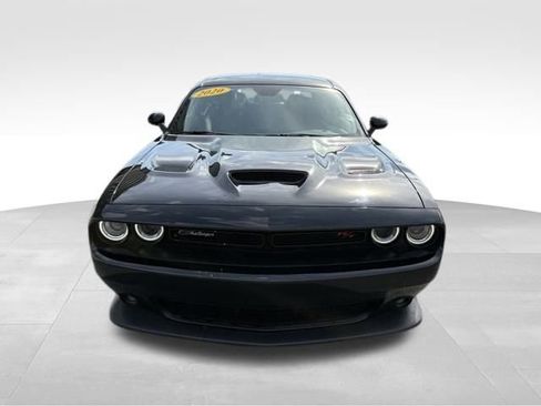Used 2020 Dodge Challenger R/T Scat Pack image 2