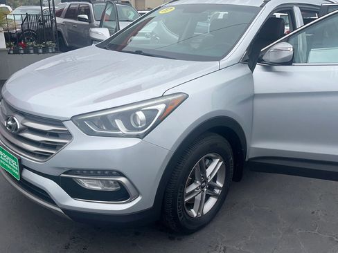 Used 2017 Toyota Sienna SE image 22