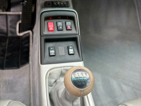 Used 1995 Porsche 911 Carrera image 16