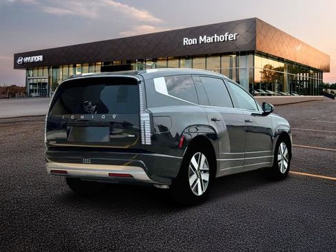 New 2026 Hyundai Ioniq 9 SEL image 7