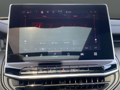 New 2025 Jeep Compass Limited w/ Sun & Sound Group image 18