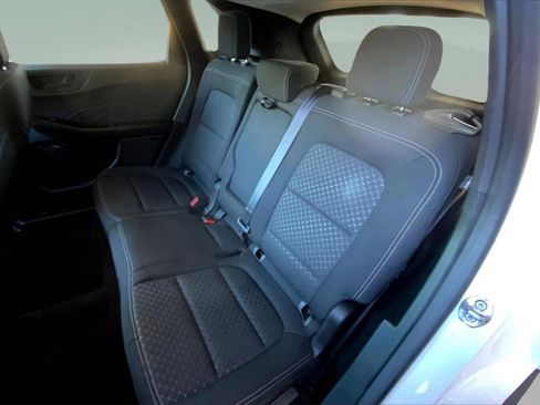 Used 2023 Ford Escape Active image 32