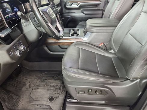 Used 2024 GMC Sierra 2500 SLT w/ SLT Convenience Package image 10