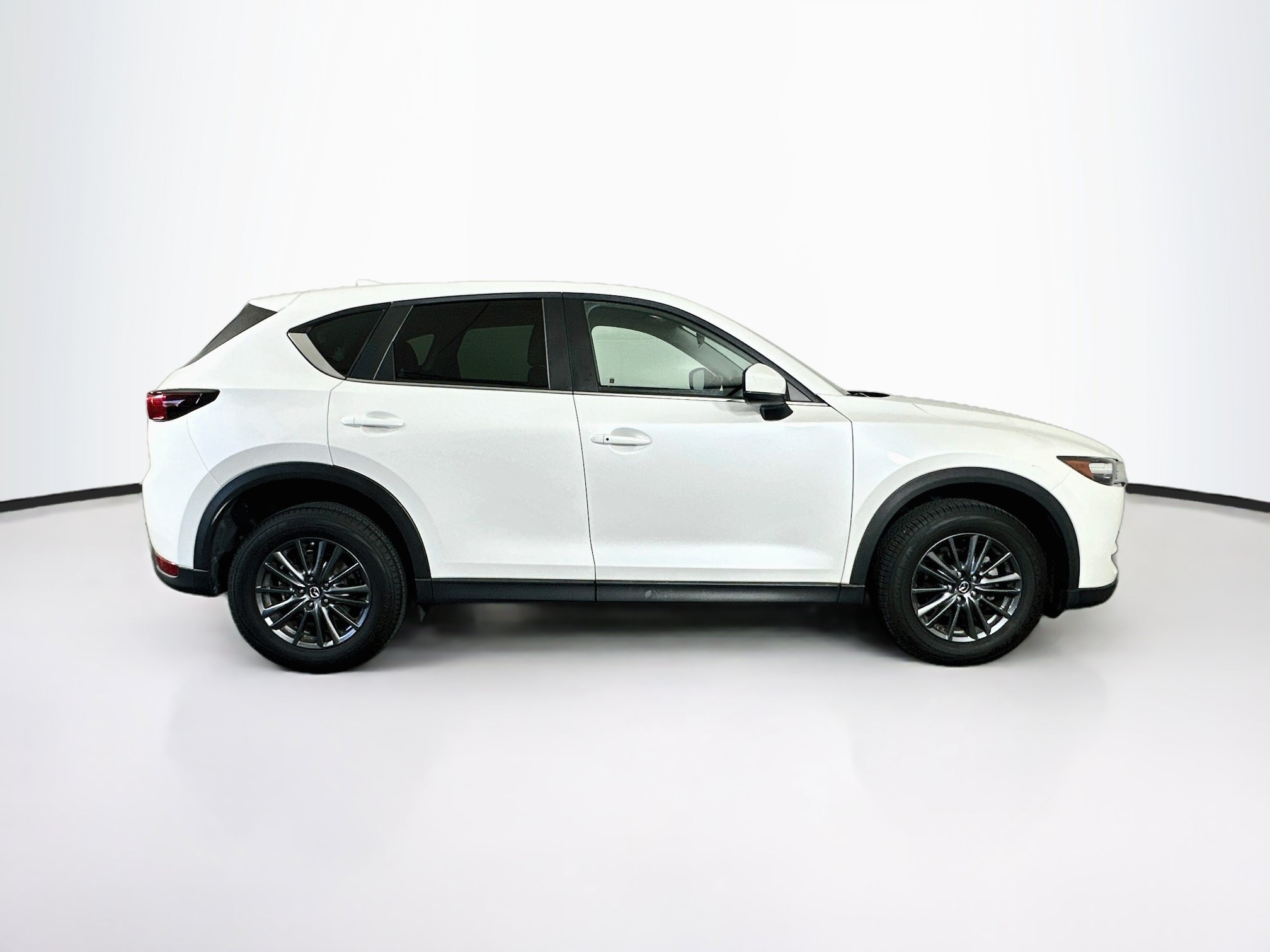 Used 2019 MAZDA CX-5 Touring FWD image 10