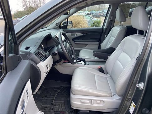 Used 2018 Honda Ridgeline RTL-E image 33