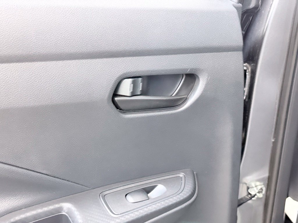Used 2025 Nissan Versa S w/ Trunk Package FWD image 19
