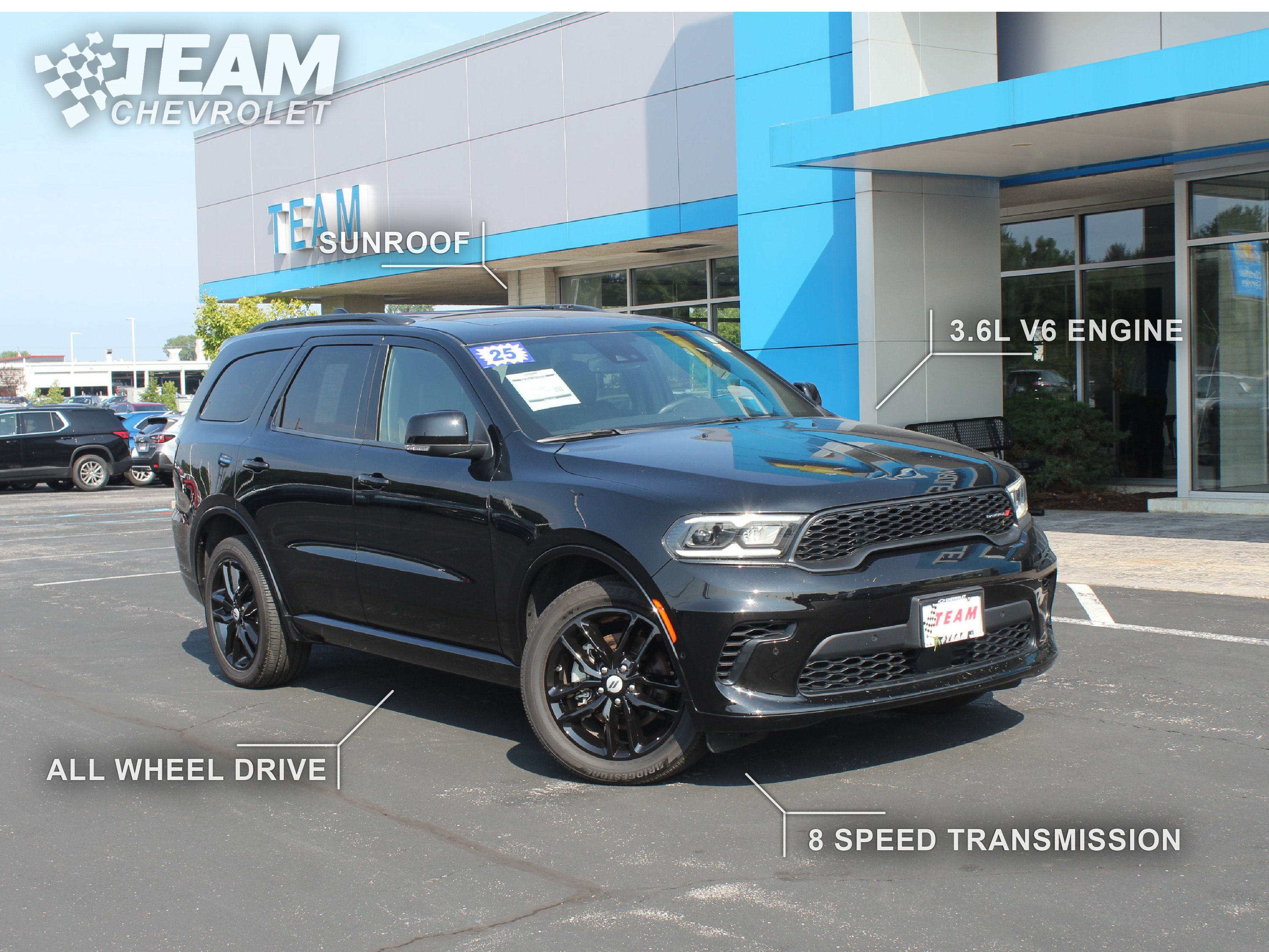 Used 2025 Dodge Durango GT AWD/4WD image 2