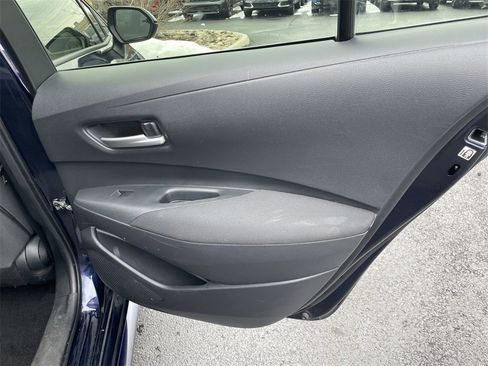 Used 2021 Toyota Corolla LE image 22