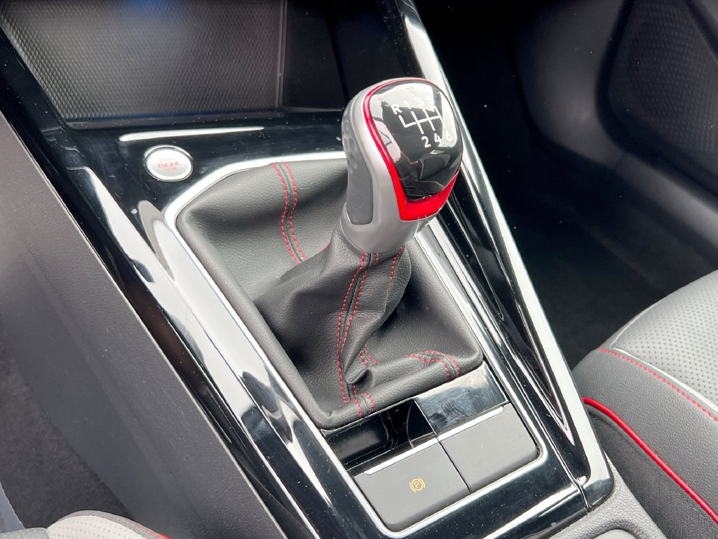 Used 2024 Volkswagen GTI Autobahn FWD image 35