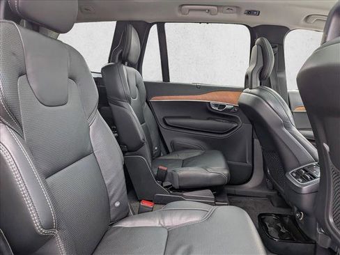 Used 2020 Volvo XC90 T6 Inscription w/ Protection Package Premier image 22