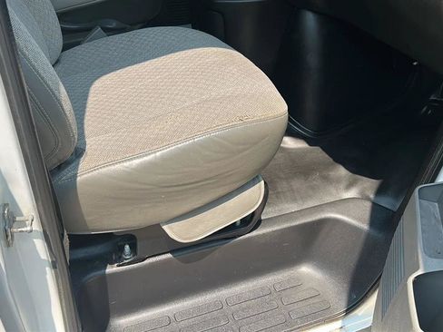 Used 2016 Chevrolet Express 3500 LT w/ LT Preferred Equipment Group RWD image 39