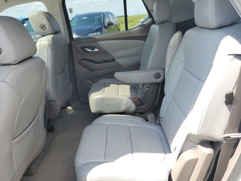 Used 2019 Chevrolet Traverse Premier AWD/4WD image 14