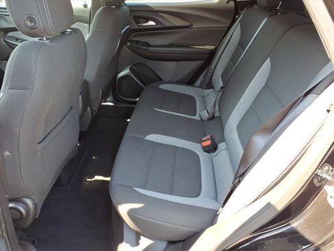 Certified 2025 Chevrolet TrailBlazer LT FWD image 6