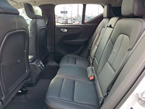 Certified 2023 Volvo XC40 B5 Ultimate w/ Protection Package Premier AWD/4WD image 10