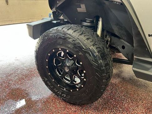 Used 2015 Jeep Wrangler Unlimited Sport w/ Quick Order Package 24S AWD/4WD image 11