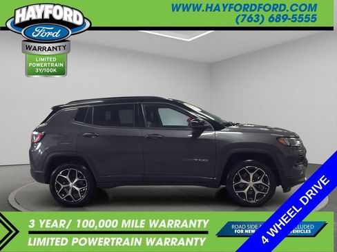 Used 2024 Jeep Compass Limited AWD/4WD image 8