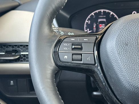 Used 2024 Honda HR-V EX-L image 31