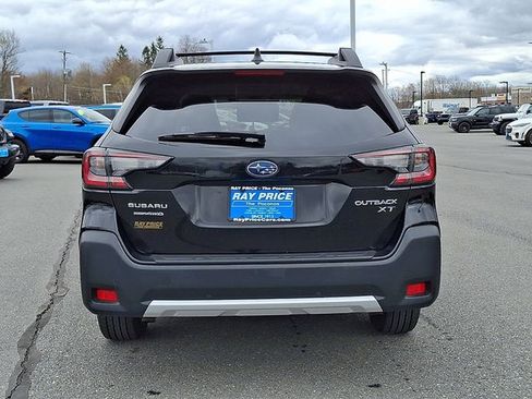Used 2023 Subaru Outback Limited XT AWD/4WD image 5