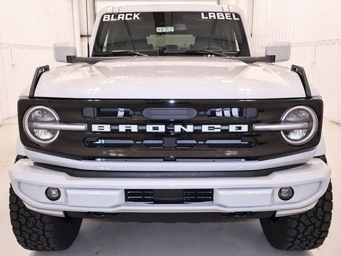 New 2026 Ford Bronco Outer Banks AWD/4WD image 4