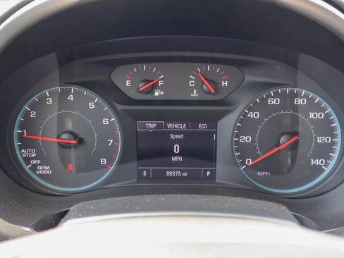 Used 2023 Chevrolet Malibu LT FWD image 11