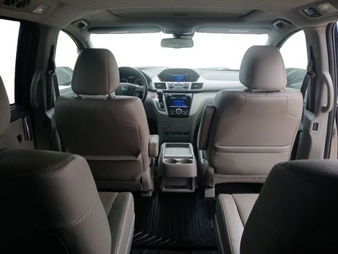 Used 2015 Honda Odyssey EX-L image 18