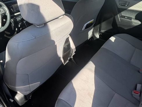Used 2015 Toyota Corolla LE image 20