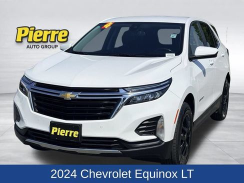 Used 2024 Chevrolet Equinox LT AWD/4WD image 1