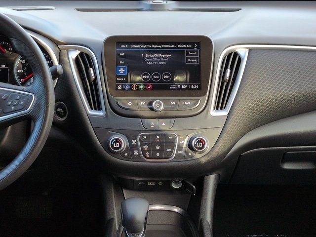 Used 2025 Chevrolet Malibu LT FWD image 16
