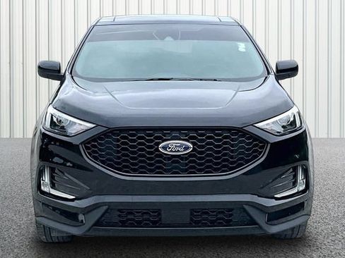 Used 2024 Ford Edge ST-Line w/ Class II Trailer Tow Package AWD/4WD image 3