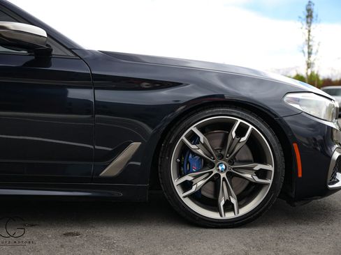 Used 2020 BMW M550i xDrive w/ Premium Package AWD/4WD image 18