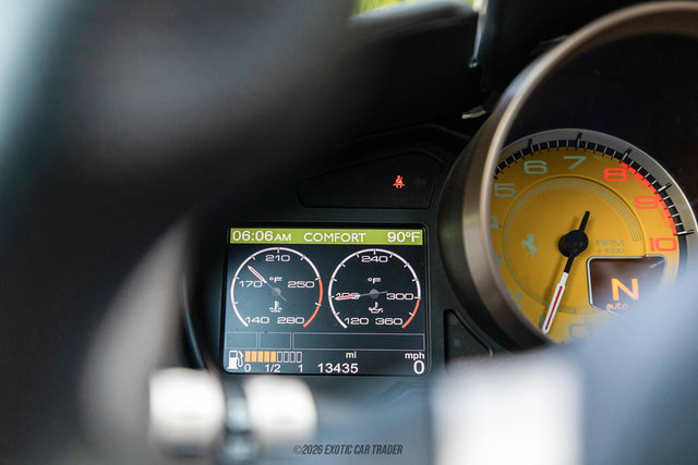 Used 2012 Ferrari California RWD image 40