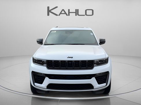 New 2026 Jeep Grand Cherokee Limited Reserve image 8