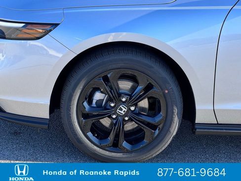 New 2025 Honda Accord SE image 33