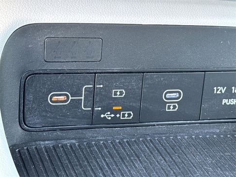 Used 2024 Hyundai Kona SEL image 22